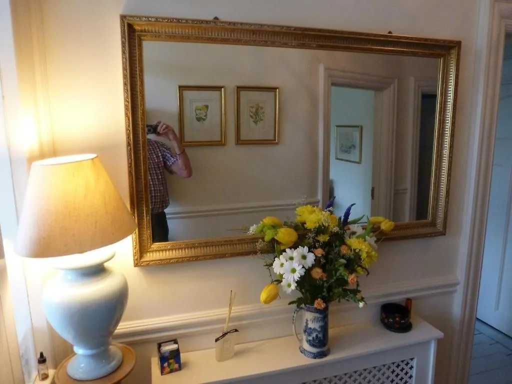 High Beeches B & B Bath 4*,